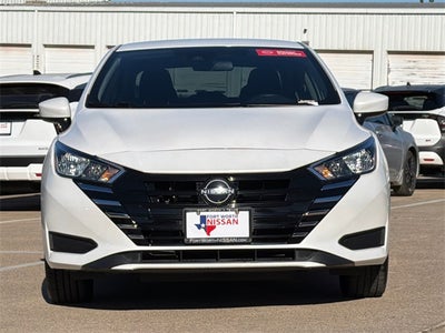 2023 Nissan Versa 1.6 SV