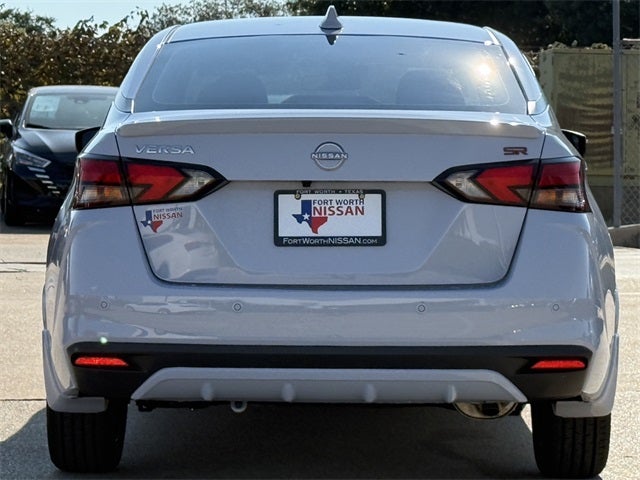 2025 Nissan Versa 1.6 SR