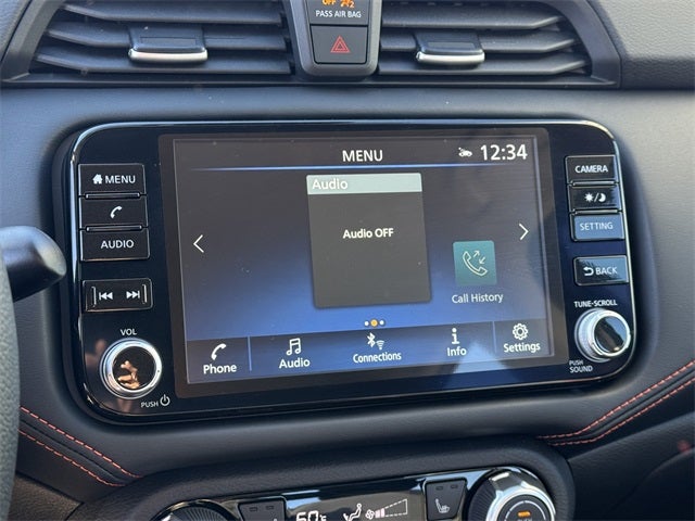 2025 Nissan Versa 1.6 SR