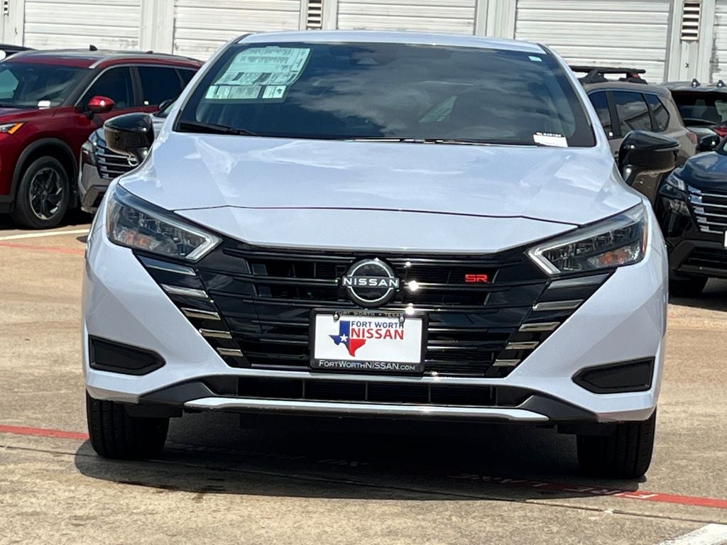 2025 Nissan Versa 1.6 SR