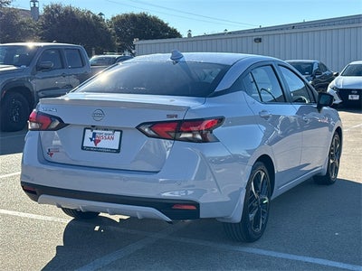2024 Nissan Versa 1.6 SR
