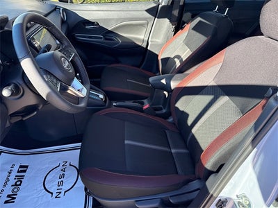 2024 Nissan Versa 1.6 SR