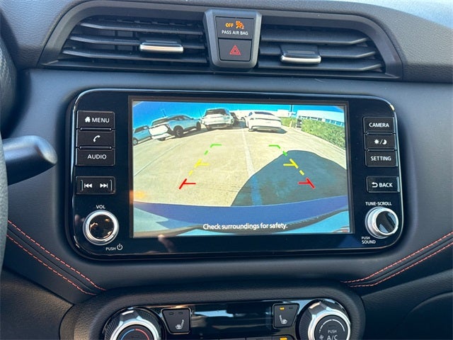 2024 Nissan Versa 1.6 SR