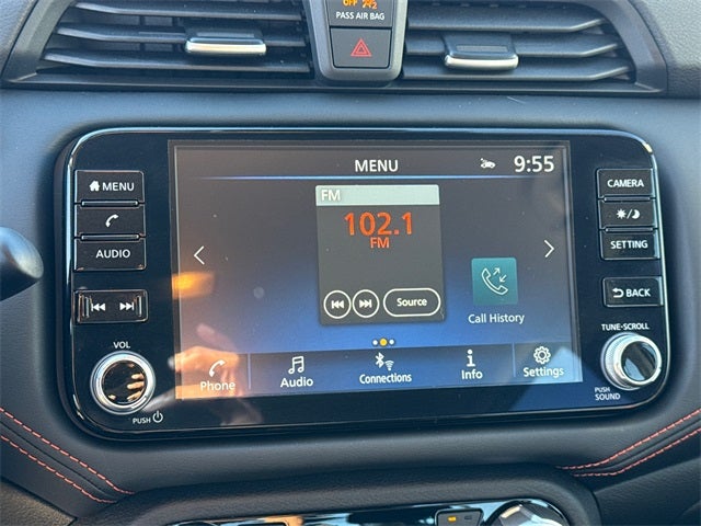 2024 Nissan Versa 1.6 SR