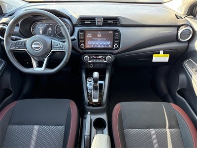 2025 Nissan Versa 1.6 SR