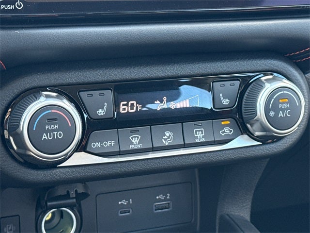 2025 Nissan Versa 1.6 SR