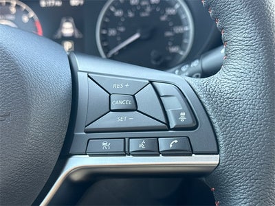 2025 Nissan Versa 1.6 SR