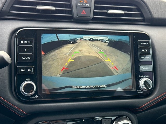 2025 Nissan Versa 1.6 SR