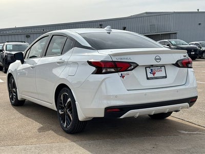 2025 Nissan Versa 1.6 SR