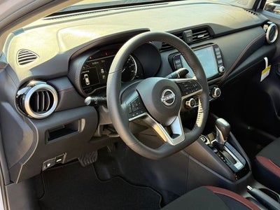 2025 Nissan Versa 1.6 SR