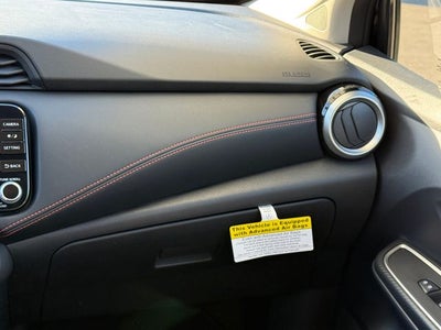 2025 Nissan Versa 1.6 SR