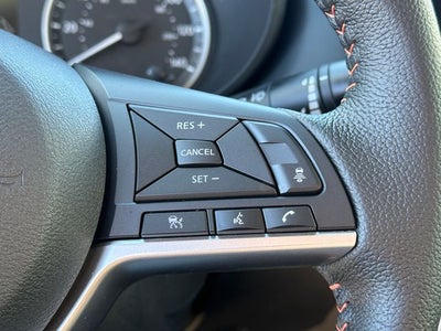 2025 Nissan Versa 1.6 SR