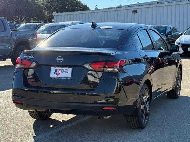2025 Nissan Versa 1.6 SR