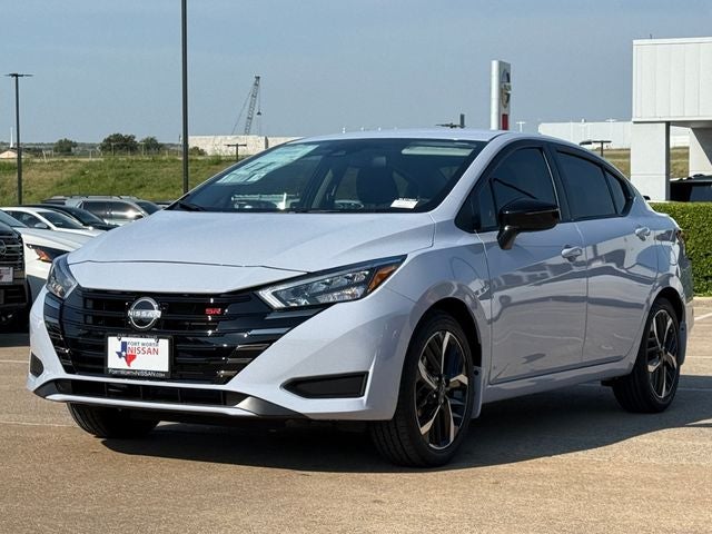 2025 Nissan Versa 1.6 SR
