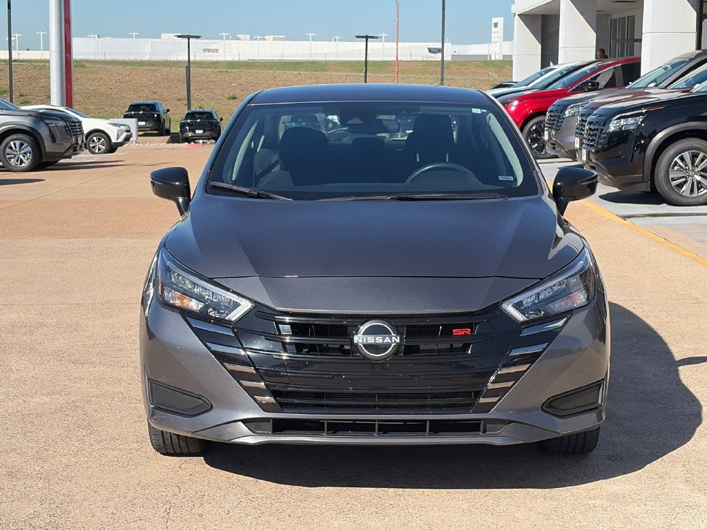 2024 Nissan Versa 1.6 SR