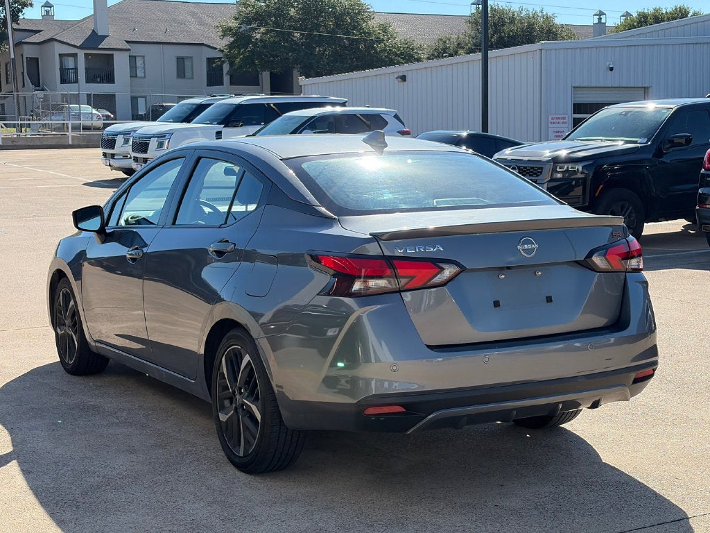 2024 Nissan Versa 1.6 SR