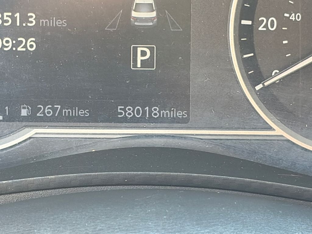 2024 Nissan Versa 1.6 SR