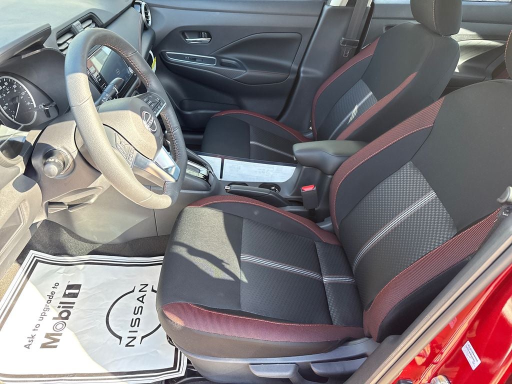 2025 Nissan Versa 1.6 SR