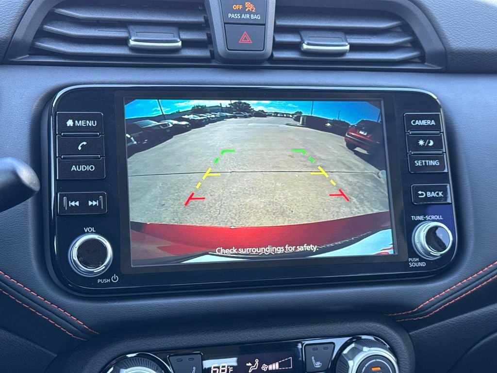 2025 Nissan Versa 1.6 SR