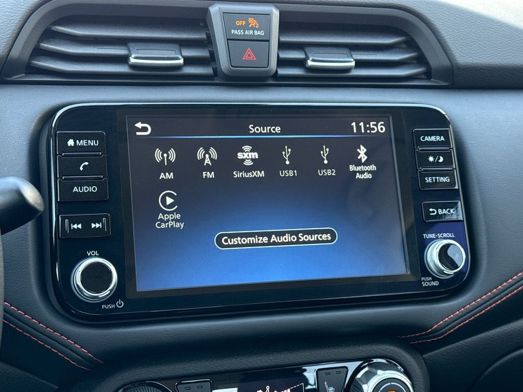 2025 Nissan Versa 1.6 SR