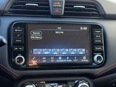 2025 Nissan Versa 1.6 SR