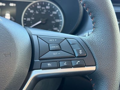 2025 Nissan Versa 1.6 SR