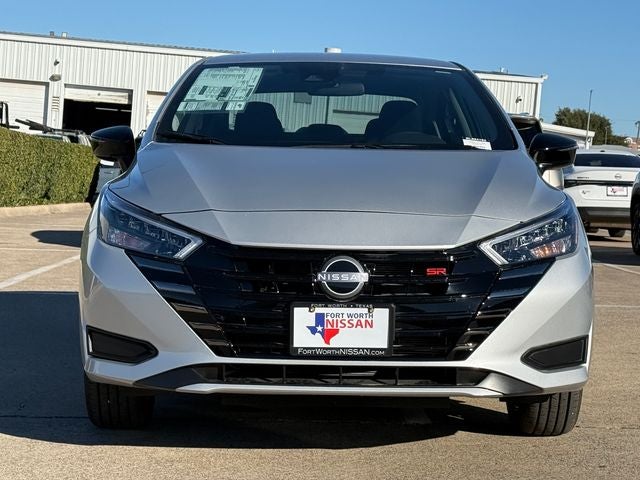 2025 Nissan Versa 1.6 SR