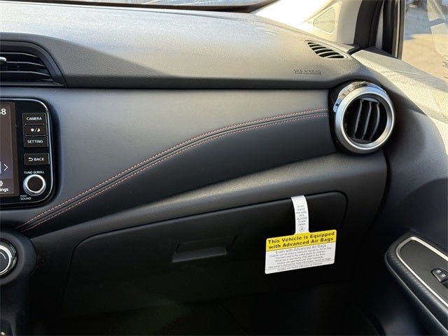 2025 Nissan Versa 1.6 SR