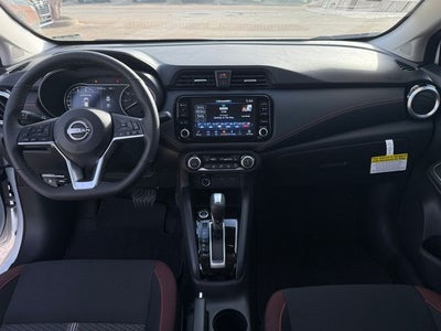 2025 Nissan Versa 1.6 SR