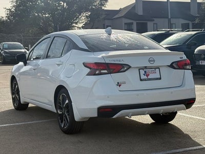 2025 Nissan Versa 1.6 SR