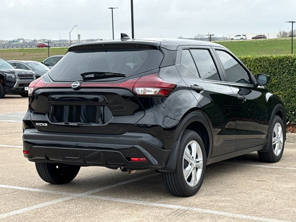 2025 Nissan Kicks Play S