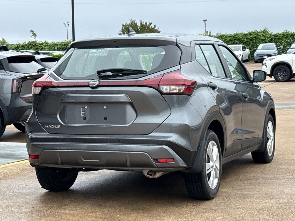 2025 Nissan Kicks Play S