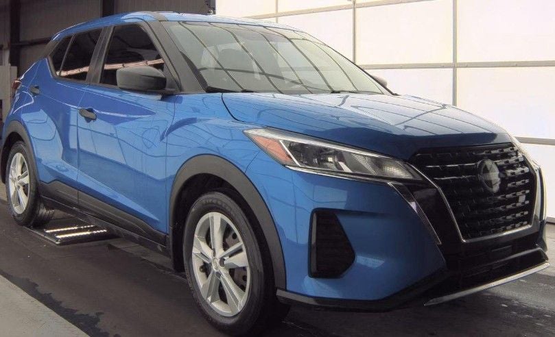 2022 Nissan Kicks S