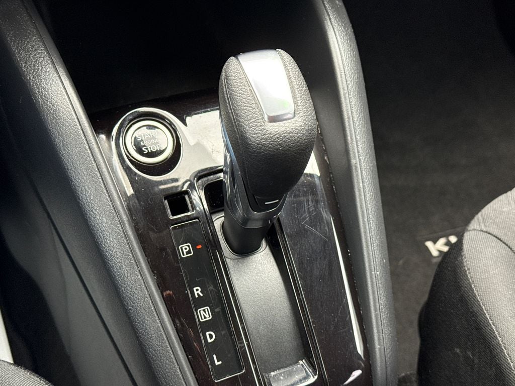 2022 Nissan Kicks S