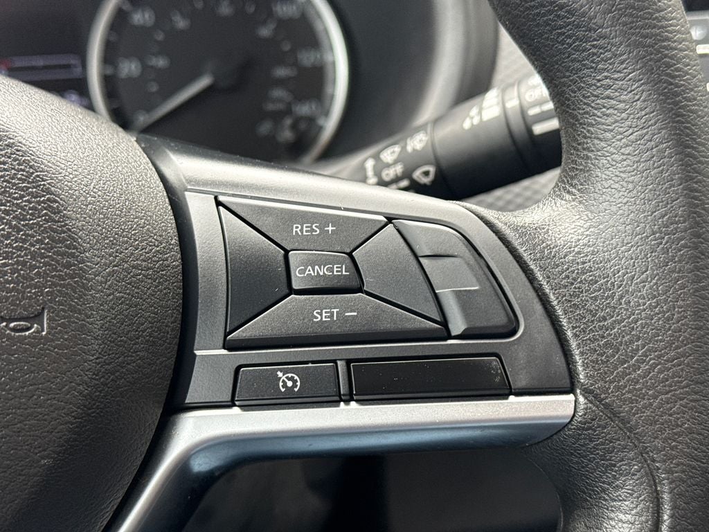 2022 Nissan Kicks S