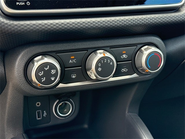 2025 Nissan Kicks Play S