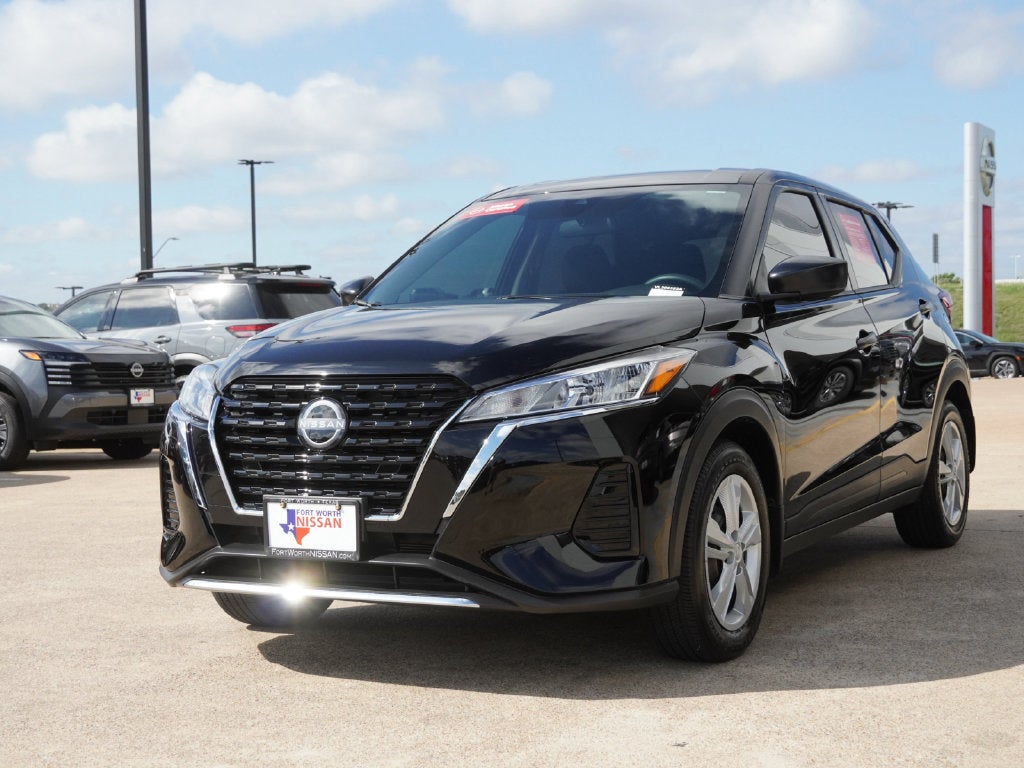 2024 Nissan Kicks S