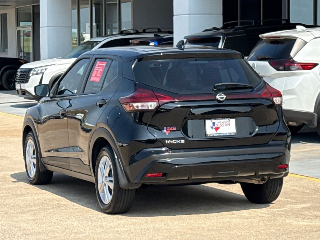 2025 Nissan Kicks Play S