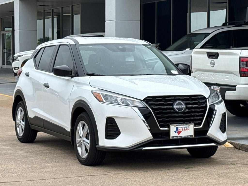 2025 Nissan Kicks Play S