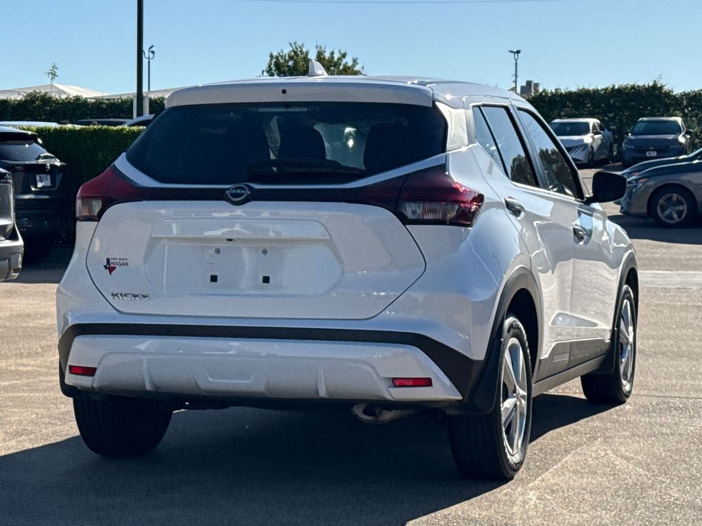 2024 Nissan Kicks S