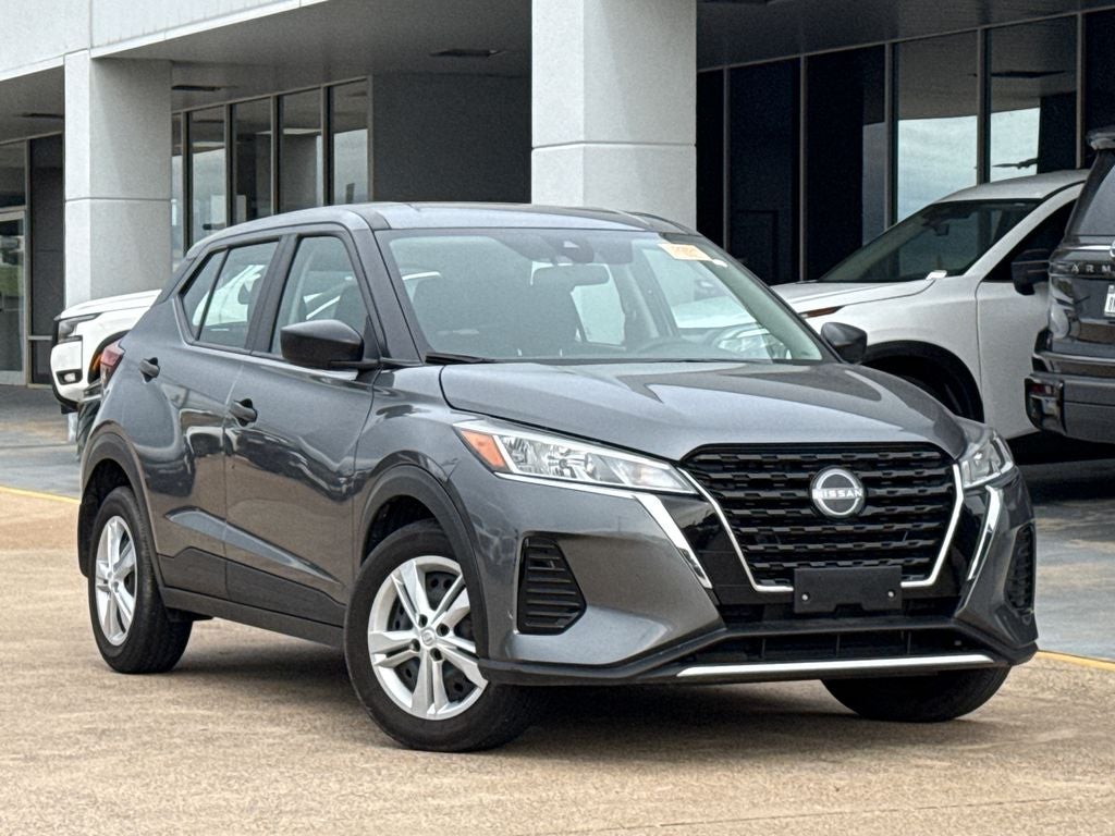 2025 Nissan Kicks Play S