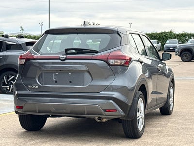2025 Nissan Kicks Play S