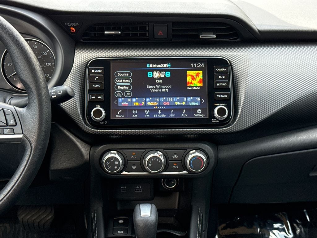 2024 Nissan Kicks SV