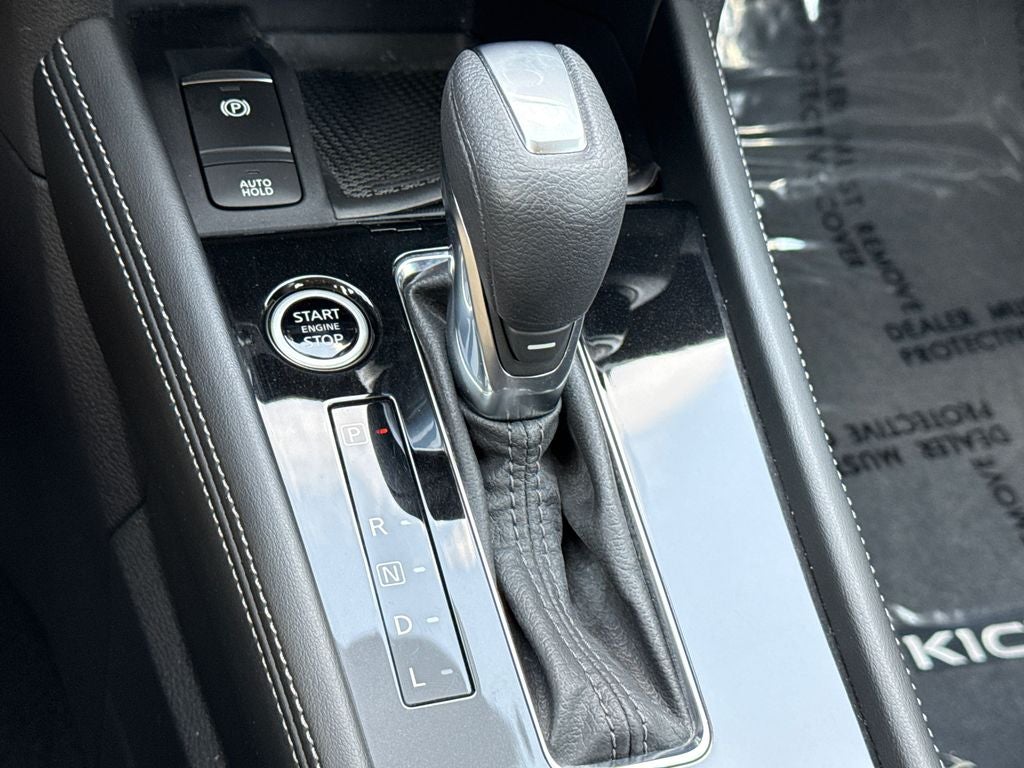 2024 Nissan Kicks SV