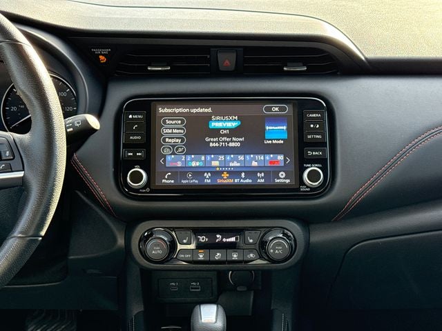 2023 Nissan Kicks SR