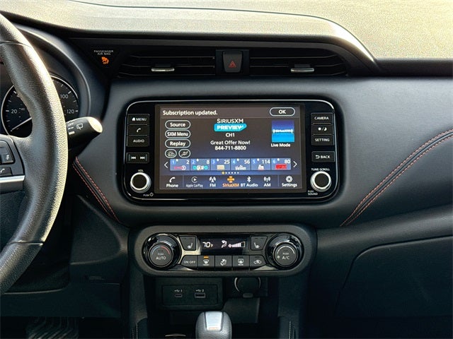 2023 Nissan Kicks SR