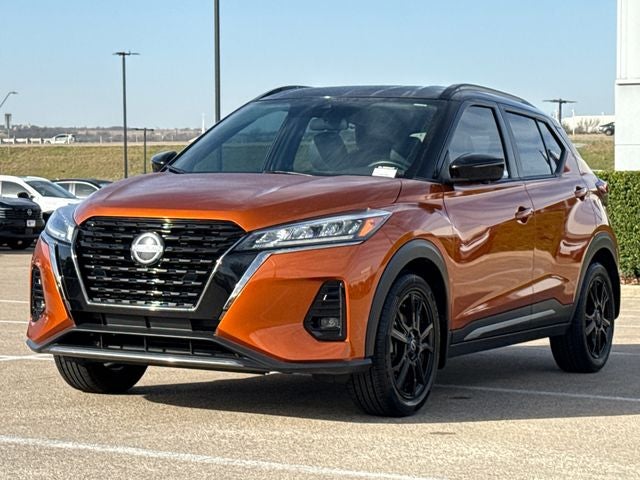 2023 Nissan Kicks SR