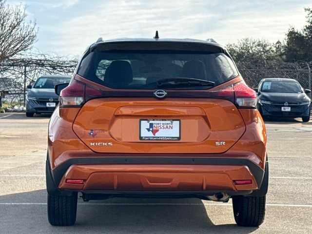 2023 Nissan Kicks SR