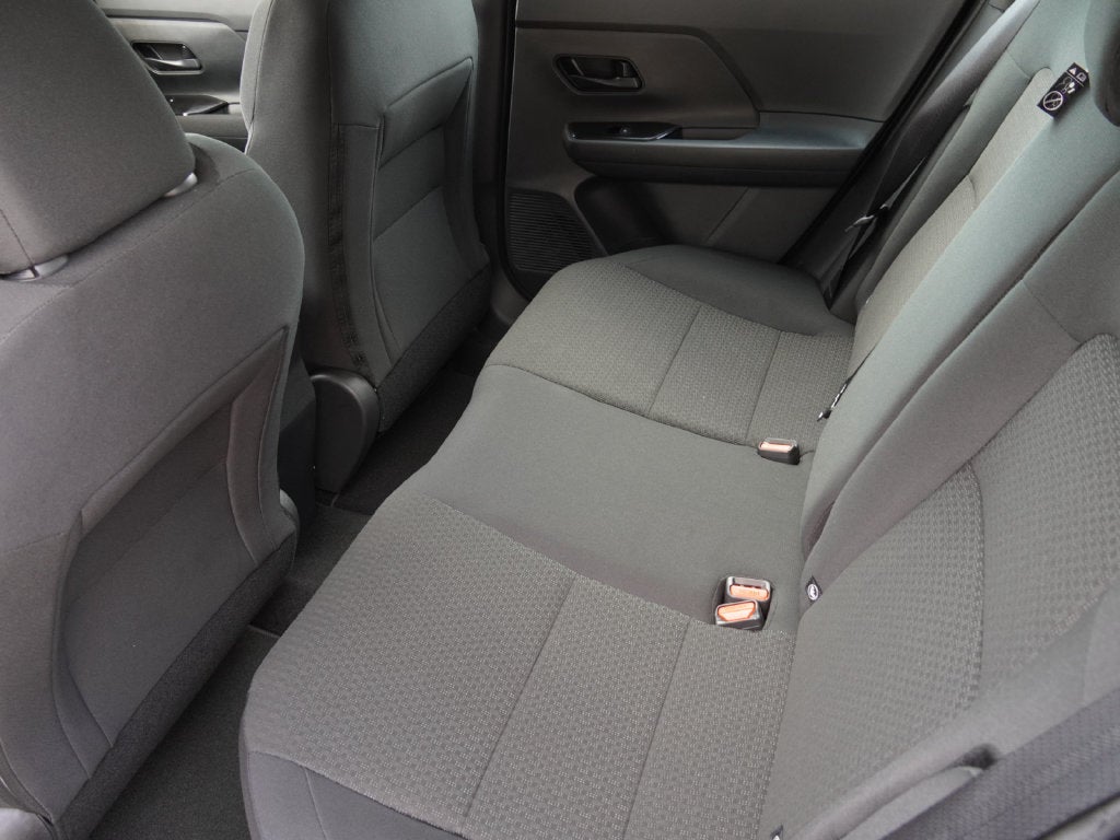 2027 Nissan Kicks S