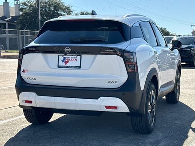 2026 Nissan Kicks SV